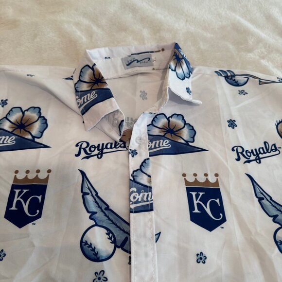 BWM Global Kansas City Royals Hawaiian Button Down Shirt Size XL - Picture 3 of 12